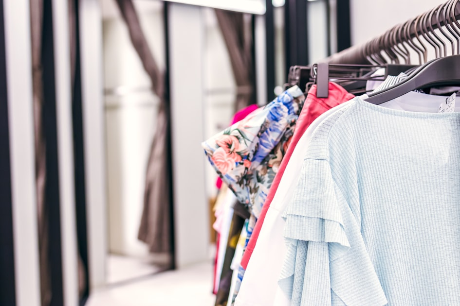 Understanding E-commerce Trends